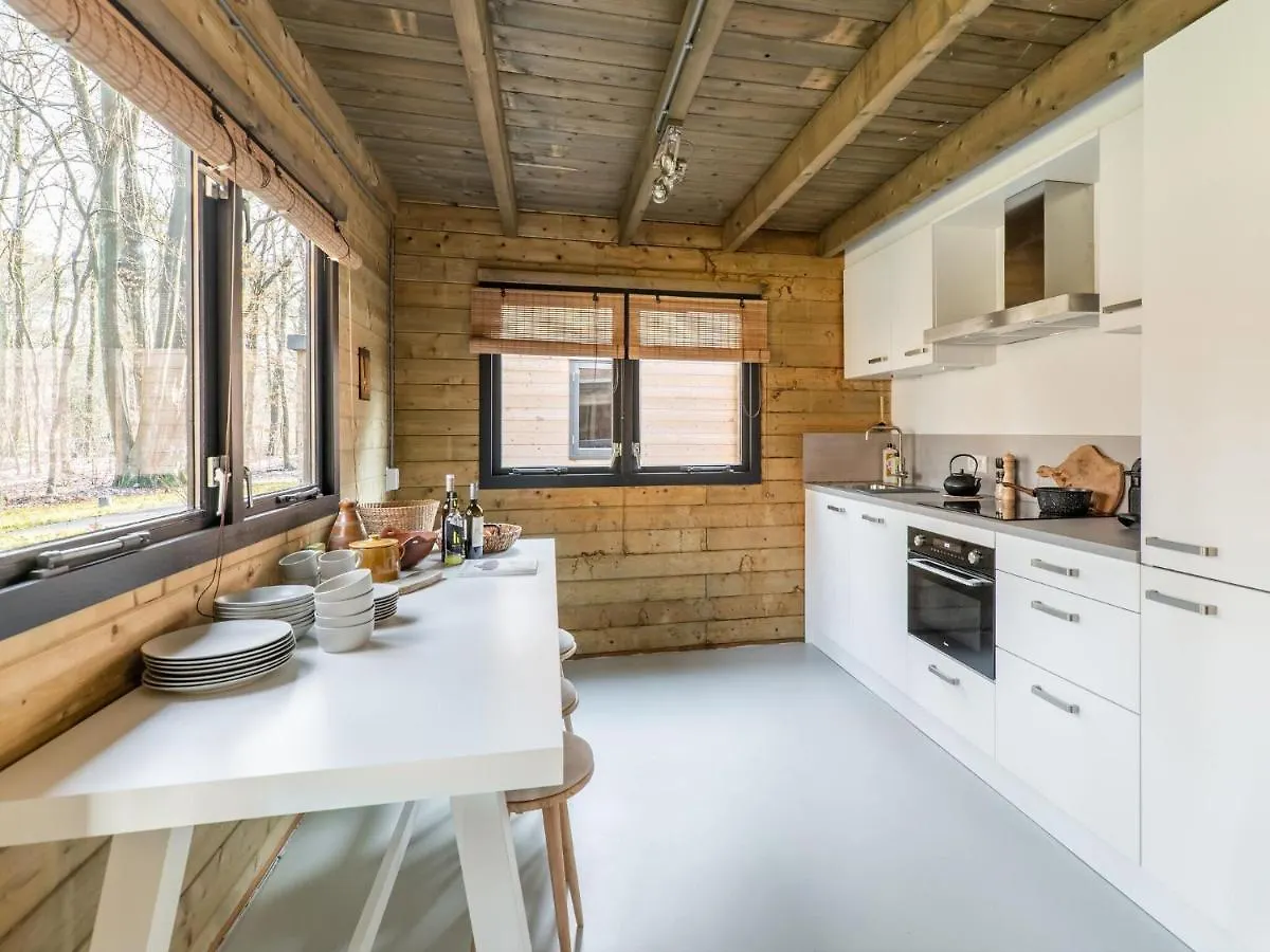 Cosy Wooden House Amid Woods In Soesterberg Utrecht 0*,